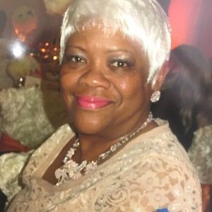 Meet your Posher, Pamela